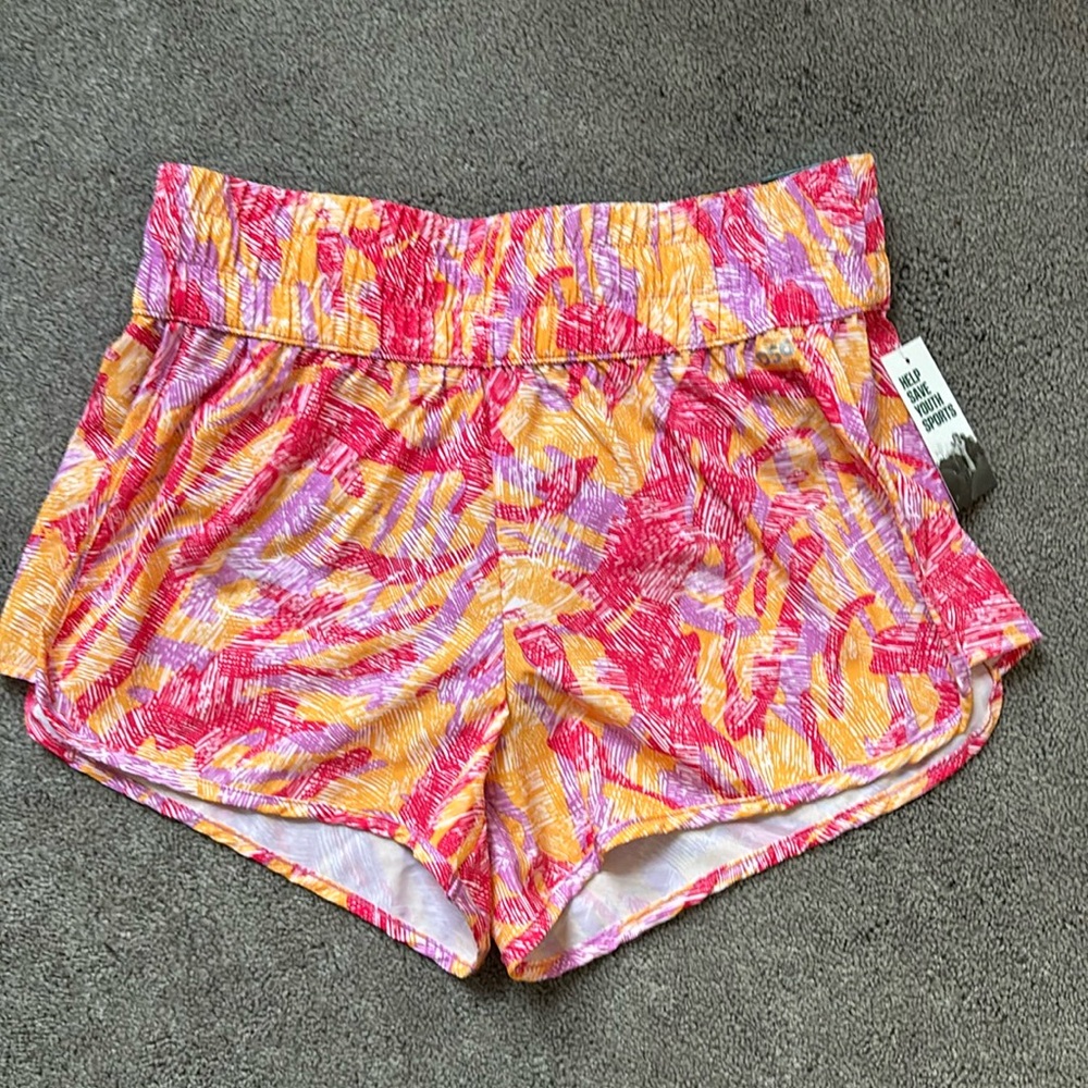 Women’s running shirts, DSG high-rise stride short, NWT, size small